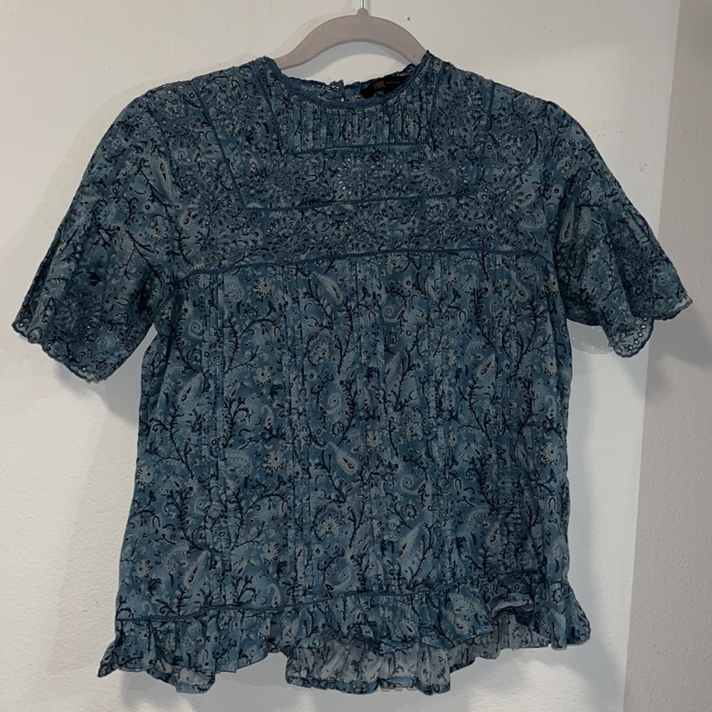 Blue blouse - Picture 2 of 2